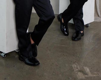 Mocassins noirs en cuir verni pour garçons pour les mariages, les galas, les événements spéciaux et la mode de tous les jours
