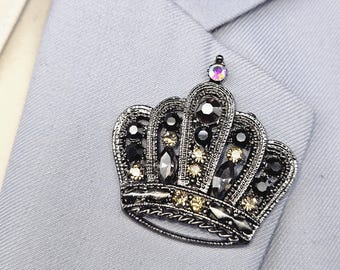 Broche de solapa - corona plateada (Accesorios formales para bodas, bailes de graduación, galas o todos los días)