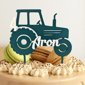 Decorazione per torta trattore personalizzata | Decorazioni per torte di compleanno per bambini | Decorazione di compleanno a forma di trattore | Torta di fattoria | Nome e numero