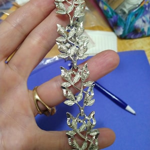 13 inch 1950&#39;s silver leaf filagree choker with 4 inch adjustable chain.