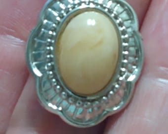 Vintage Avon Silvery Sands Ring: Orange Cabochon, Size 5
