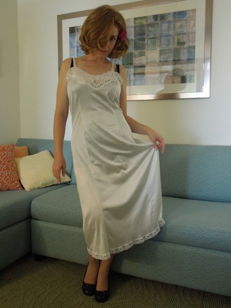 Vintage Snow White Nylon Full Slip/Petticoat by Lady Romance Etsy