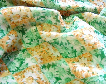 1.5 yd  Vintage Floral Lawn Fabric in Green, Yellow, Orange Daisy Diamond - Semi Sheer 50s, 60s Flirty Apron, Boho Apparel Material 35" wide