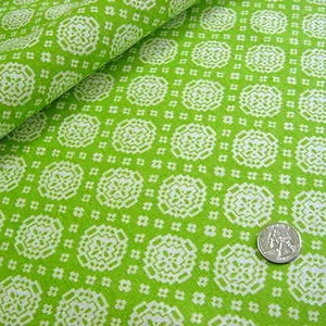 1.4 yd Mid Century Decorator Fabric - Lime Green, Chartreuse Geometric & Daisy - Vintage Original Screen Print - 54 x 51