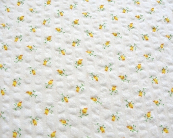 Vintage 1940s Seersucker Fabric - Tiny Yellow Rosebuds on Textured White Cotton,  36" wide BTY