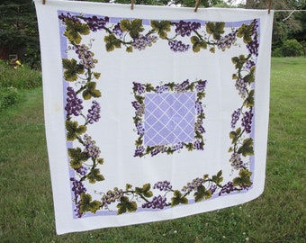 Vintage Terry Cloth Tablecloth with Purple Grapes, Avocado Green Leaves & Vines on White Terrycloth - 45 x 50 EC
