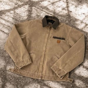 Retro Carhartt - J97 Cream Detroit Work Jacket - Reworked Vintage Workwear Jacket - Unisex - Vintage Fashion - Y2k Detroit