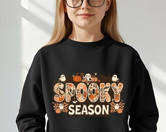 Sudadera de temporada espeluznante, sudaderas de Halloween, camisetas retro de Halloween, temporada espeluznante png, coqueta de Halloween png, vibraciones espeluznantes, otoño png