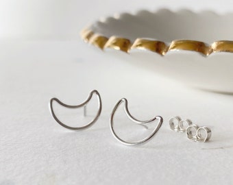 Silver moon stud earrings, empty silver moon, hollow moon, thin and dainty stud earrings, minimalist modern silver earring  geometric