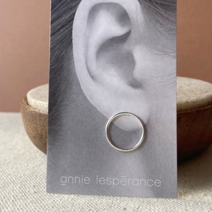 Silver circle earring studs, sterling silver round studs, empty circle, hollow circle earring, round studs, silver ring small hoop
