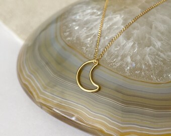 Moon necklace, 14k gold filled or sterling silver moon pendant on dainty curb chain, layering necklace, moon charm, delicate necklace