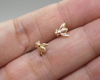 Bee earrings, delicate gold bee stud earrings, gold filled studs, tiny bumble bee stud earrings, insect jewelry , tiny queen bee studs