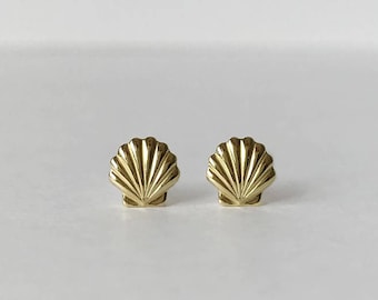Gold seashell studs - 14k gold filled seashell - Gold shell stud earrings - summer beach dainty earrings- Tiny gold seashell stud earrings