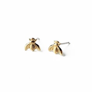 Bee earrings, delicate gold bee stud earrings, gold filled studs, tiny bumble bee stud earrings, insect jewelry , tiny queen bee studs 14k yellow gold