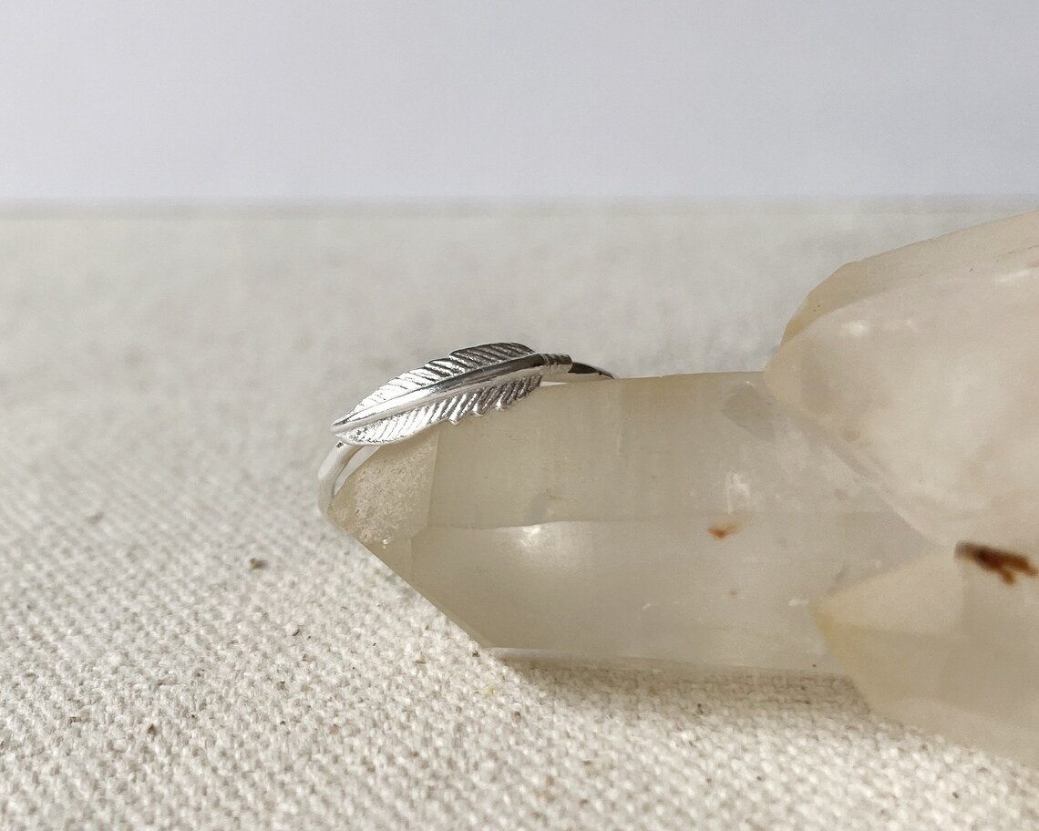 feather wind-  silver ring main image 0