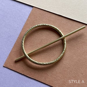 Minimalist gold hair accessories, brass hair clip, round barrette, hair pin, gold hair slide, geometric hair clip Style A