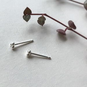 Tiny dots studs, Tiny dots earrings, recycled silver, minimalist earrings piercing, second hole, Tiny silver dots studs earrings image 3