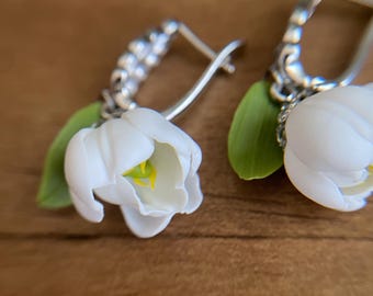 Tulip Earrings Polymer Clay Floral Jewelry, Handmade Pastel Drop Dangles Lightweight Spring Gift, Romantic Flower Accessories for Her