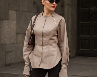 Tailored button-up denim shirt in beige and vintage mix of buttons