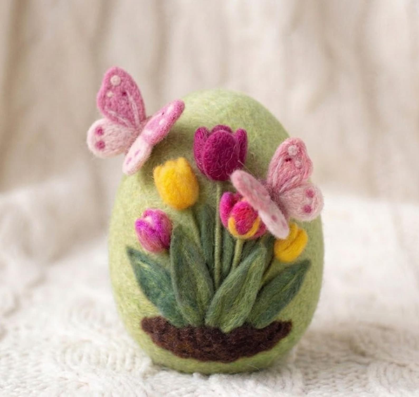 Handmade Needle Felted Easter Egg Ornament, Wool Flower and Animal ...