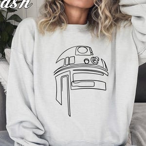 Star Wars Dron Sweatshirt, R2D2 Sweatshirt, The Mandalorian Lovers Sweatshirt, Cute Disney Sweatshirt, Star Wars Disney Sweatshirt