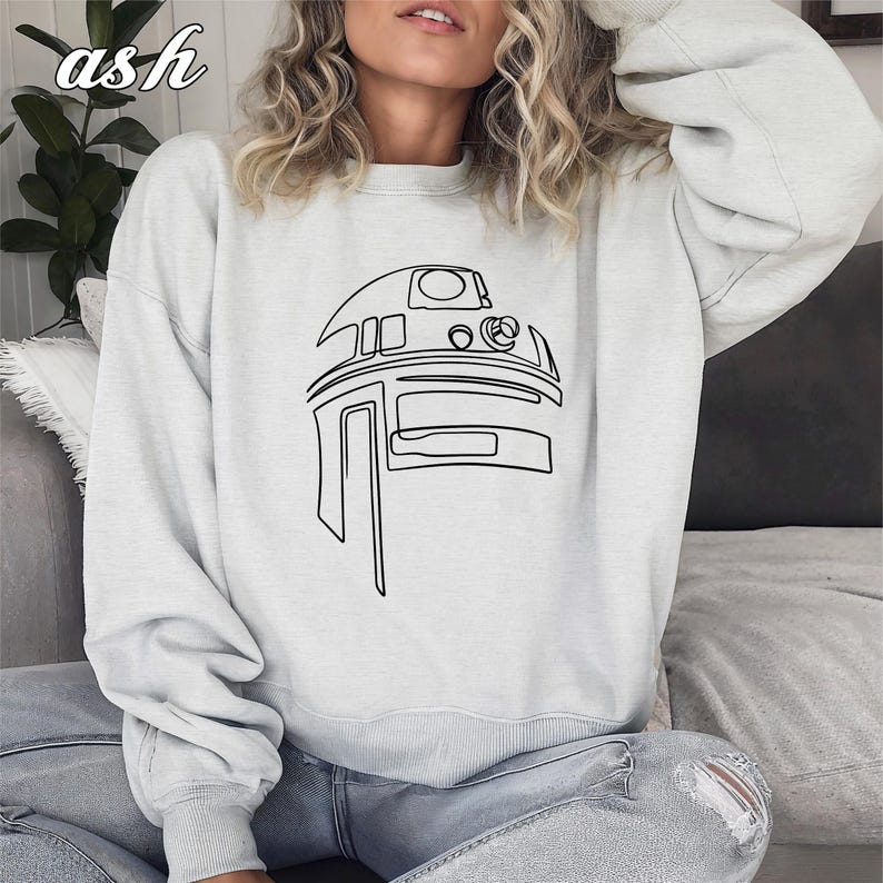 Star Wars Dron Sweatshirt, R2D2 Sweatshirt, The Mandalorian Lovers Sweatshirt, Cute Disney Sweatshirt, Star Wars Disney Sweatshirt