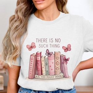 Buchliebhaber Digitaldruck, Schmetterling Wandkunst, Lese Zitat Geschenk, Zu viele Bücher Spruch, Rosa Bücherwurm Dekor, Süße Bücherregal Kunst