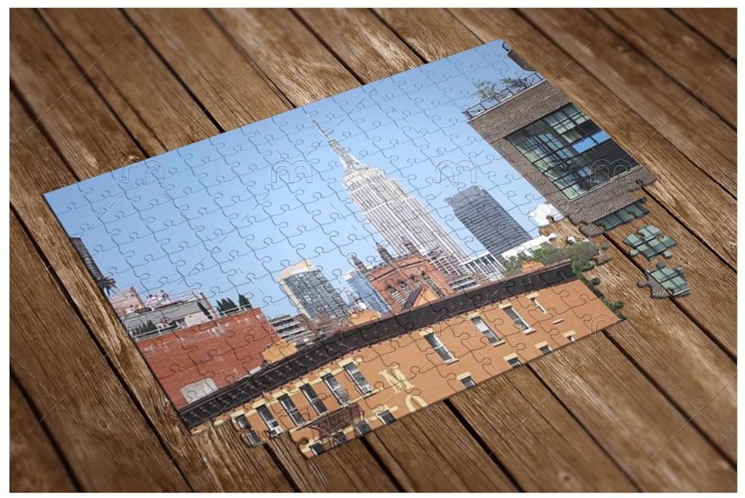New York City Puzzle 64pc main image 1