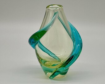 Vintage František Zemek "Rhapsody" Glass Vase, 1960s Czech Mstišov Bohemian Wrapped Ribbon Art Glass Centerpiece