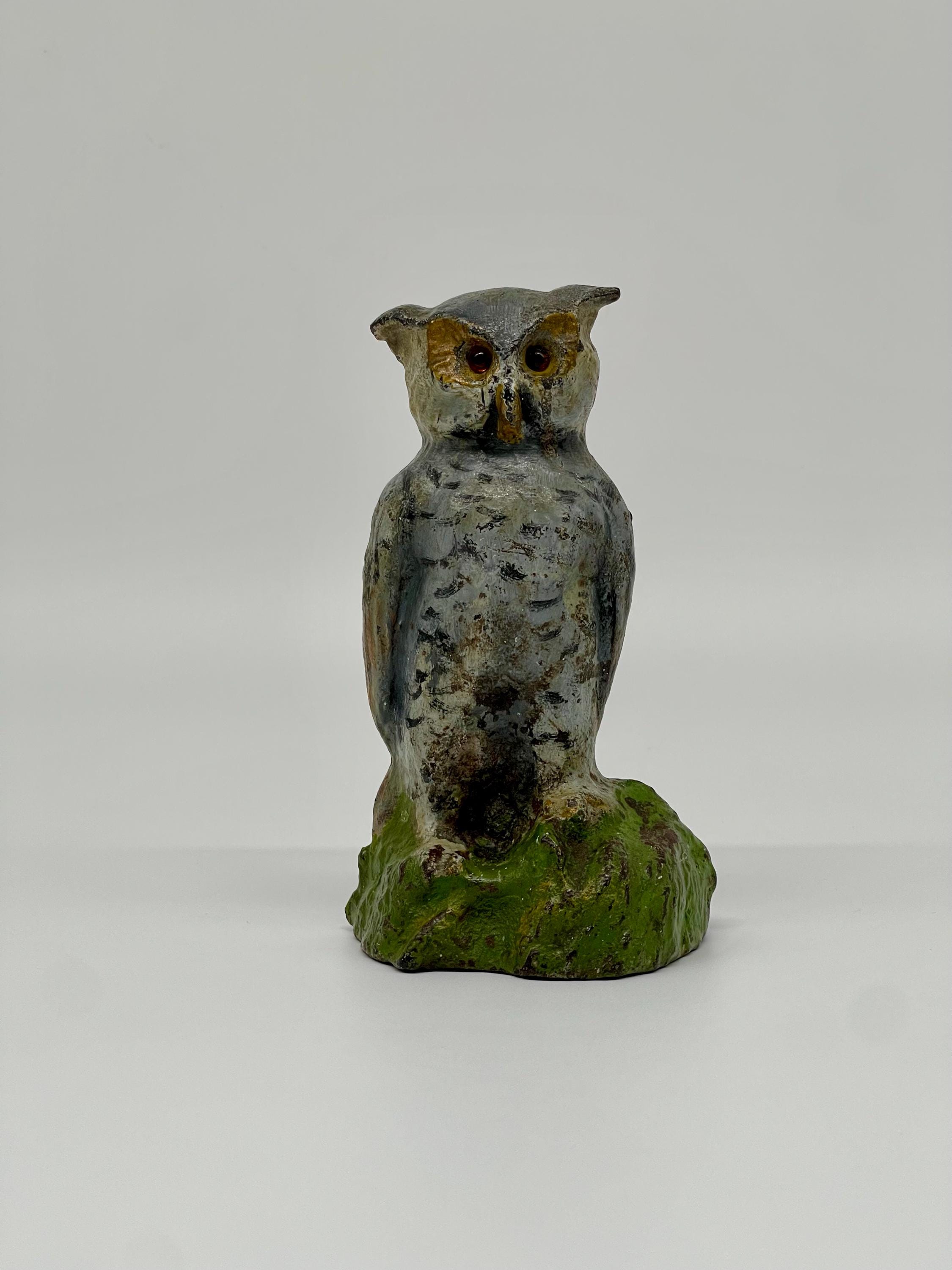 Extra Rare Antique Owl Doorstop, Attributed to National Foundry, 19th Century Cast Iron Owl on Stump