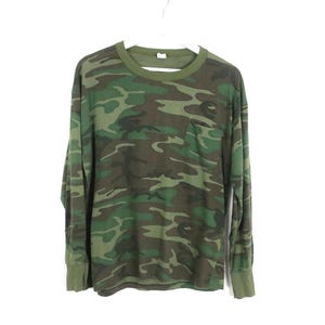 vintage 1980s CAMO long sleeve camouflage grunge ringer t-shirt --- size large - FREE shipping U.S.A
