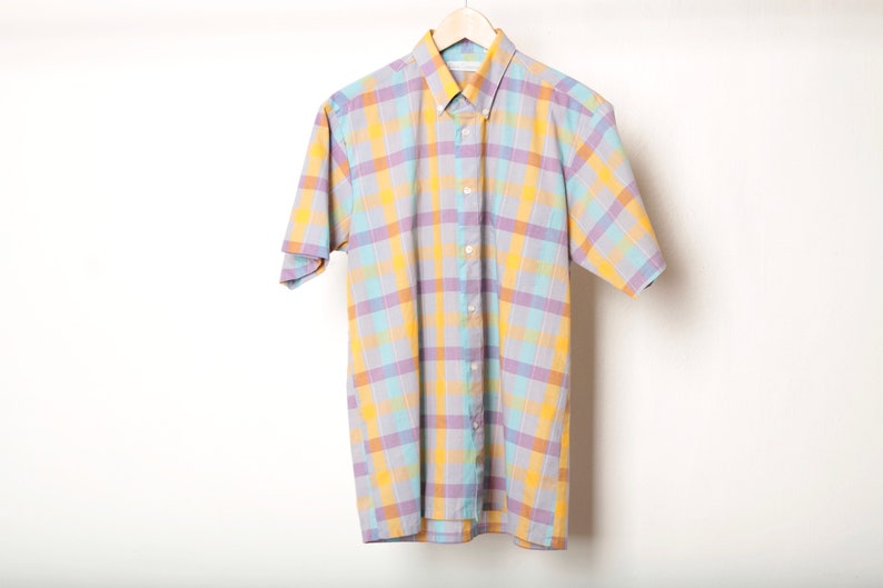 vintage yellow /& PURPLE PLAID short sleeve 90s does 60s SUMMER button up shirt size medium