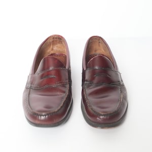 vintage LEATHER men&#39;s vintage PENNY LOAFER&#39;S red/brown men&#39;s shoes - size 10 men&#39;s