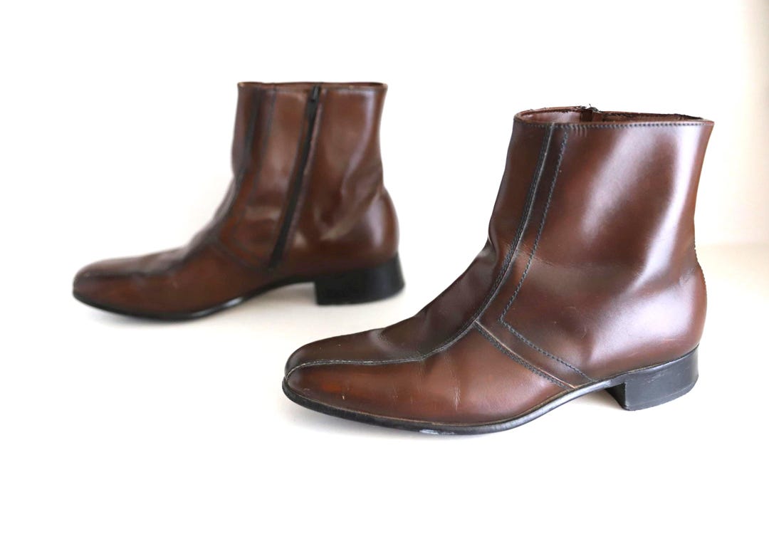 ロングブーツ　黒　レベッカテイラー CHARLES & KEITH Jett ジェット スローチーロングブーツ（Black
