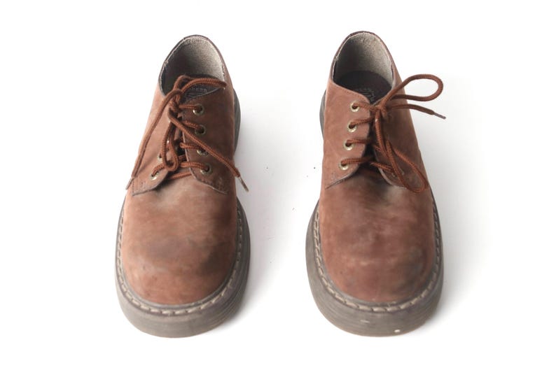 vintage mens size 9 SKECHERS doc dr. marten style GRUNGE grunge brown leather lace up rustic black boots - FREE shipping in the U.S.A image 6