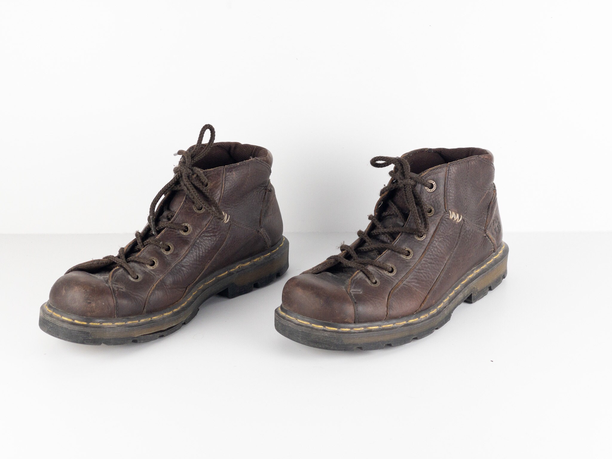 Dr martens cheap 460 zip