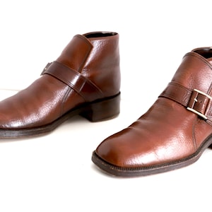mens size 8 CHELSEA style brown leather classic 60s 70s buckle BEATLE boots -- Men&#39;s size 8 boots -- FREE shipping in the U.S.A.