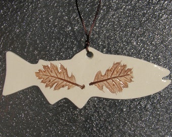 Pressed Plant Pottery Ornament, Fish Shape, Oak leaf, Michigan flora (HG6)