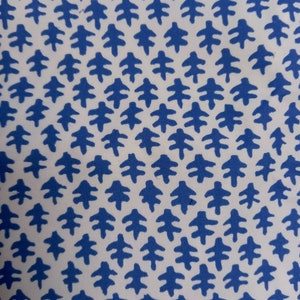 PARROCCHIA SORELLA 'BLU' BURMESE Federa per cuscino in cotone blu su bianco