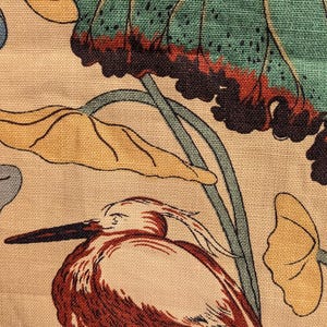 NYMPHEUS LOTUS EGRET Linen Pillow Cover Straw