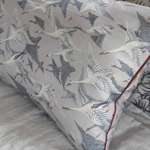 Grey Geese Mulberry Home Lee Jofa Linen Pillow Cover