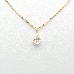 18K Gold Tear Drop natural Diamond Solitaire Pendant Pear Shaped Necklace Delicate Bridal Necklace Yellow Gold Pendant Handmade Jewelry