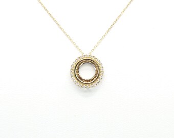 18K Solid Gold Diamond Circle Necklace: Minimalist Pendant