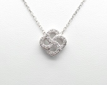 Diamond Clover Pendant Necklace – 14K White Gold Charm, 18 Inch