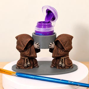 Cute Chibi Cultist Pot Holder | Gothic Desk Decor | D&D Gift for Women | War Gaming Paint Station Accessory