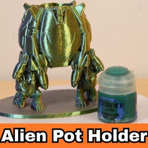 Inspired Alien Paint Pot Holder | Sci-Fi Miniature Paint Organizer | Hobby Desk Accessory | Gift for Tabletop Gamers & Painters