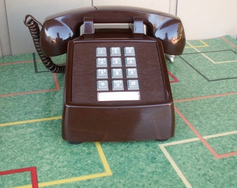 Vintage Conair Phone Basic Desk Design