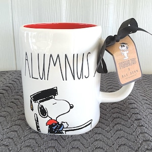 Rae Dunn Graduation Coffee Mug- Peanuts Snoopy ‘Alumnus’ Cup