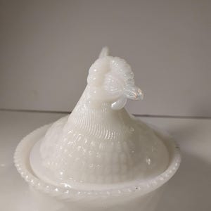 Vintage Milk Glass Hen on Nest