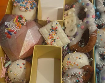 Paquete de obsequios de feliz cumpleaños